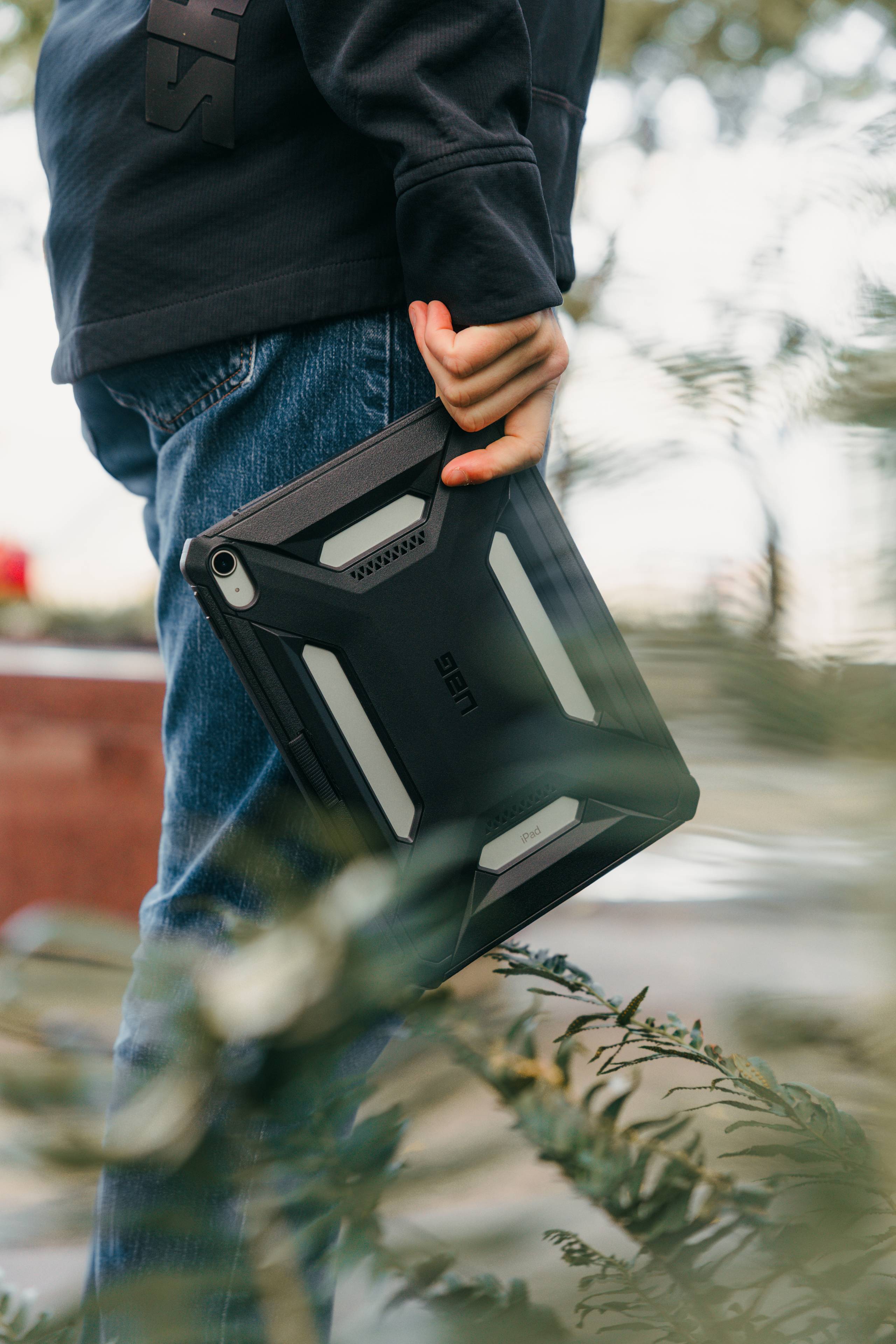 UAG Scout iPad 10,9 Hülle 10. Gen 2022 schwarz