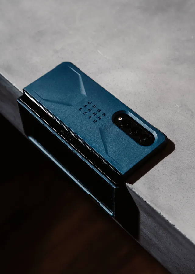 UAG Civilian Galaxy Z Fold3 5G Hülle stoßfest zweiteilig