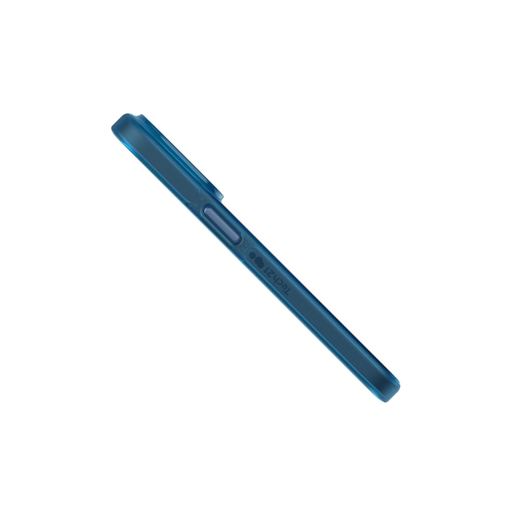 Tech21 EvoCheck iPhone 14 Pro Hülle Classic Blue MagSafe