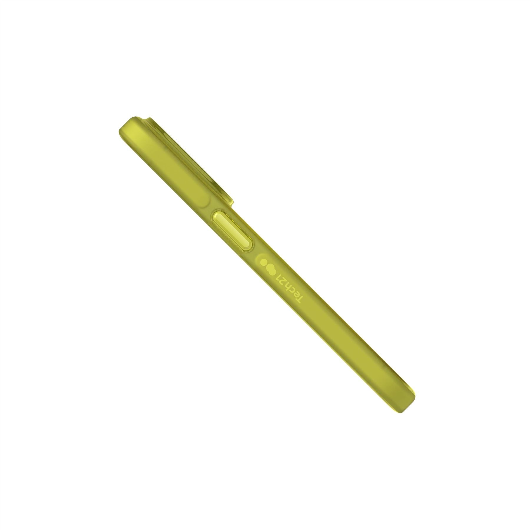 Tech21 EvoCheck iPhone 14 Pro Hülle Acid Yellow MagSafe