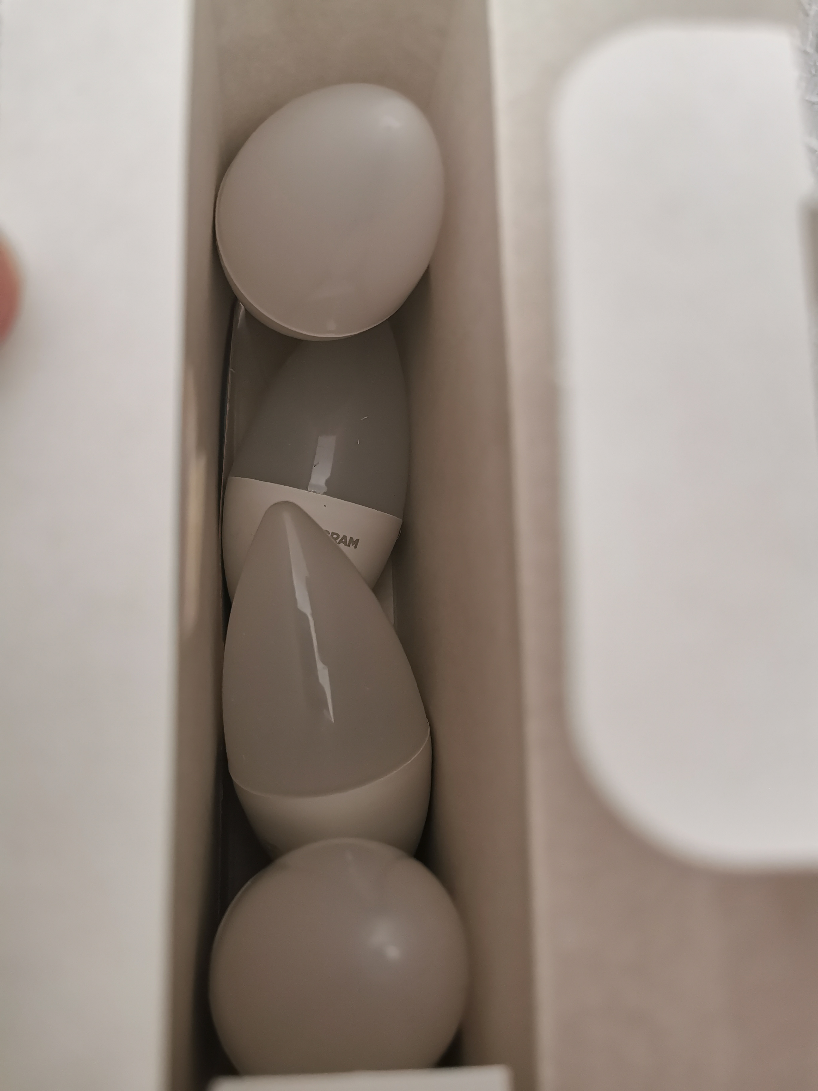 ams OSRAM SMART+ Classic B E14 LED-Kerze warmweiß 4 Stück