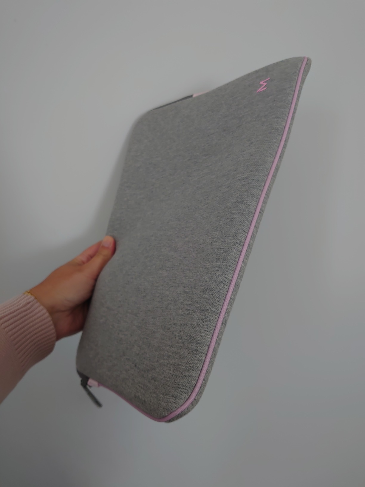 Mobilis Laptop Sleeve 14 Zoll Memory-Foam grau rosa