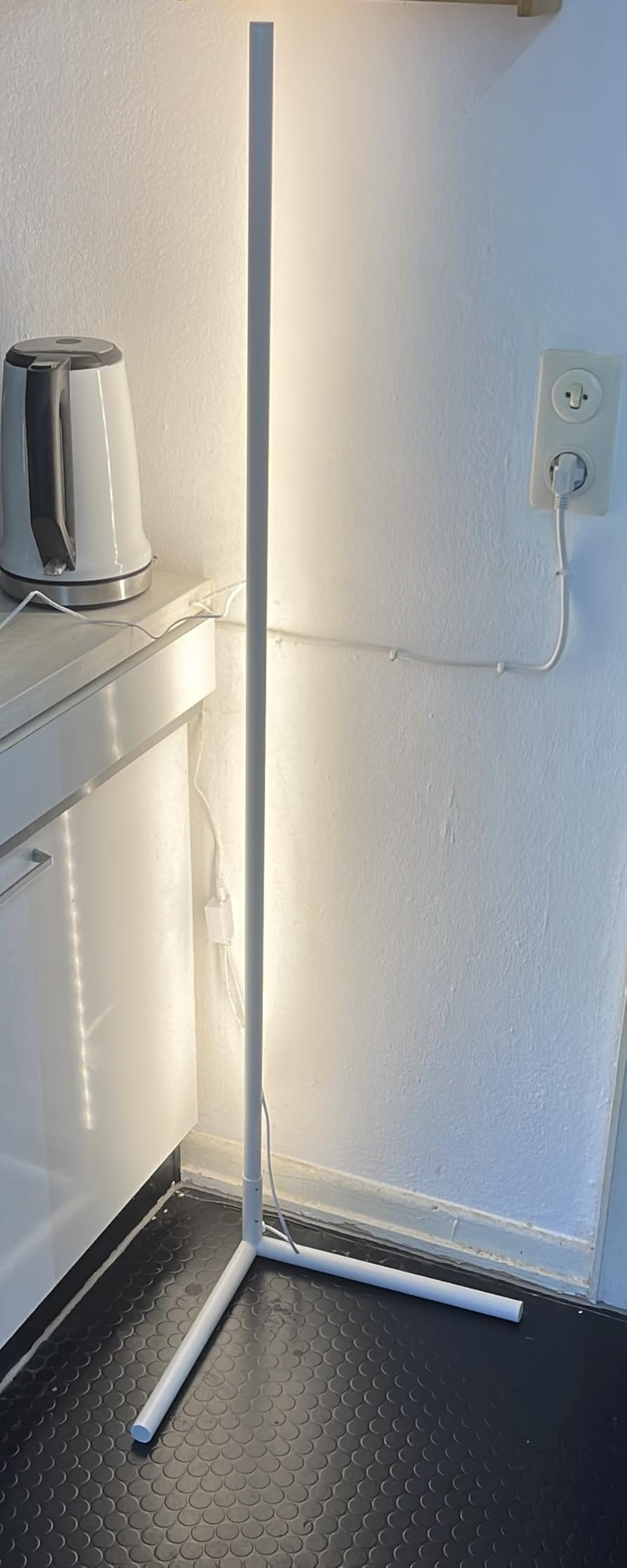 ams OSRAM SMART+ Stehleuchte 1,4m schwarz RGBW WiFi