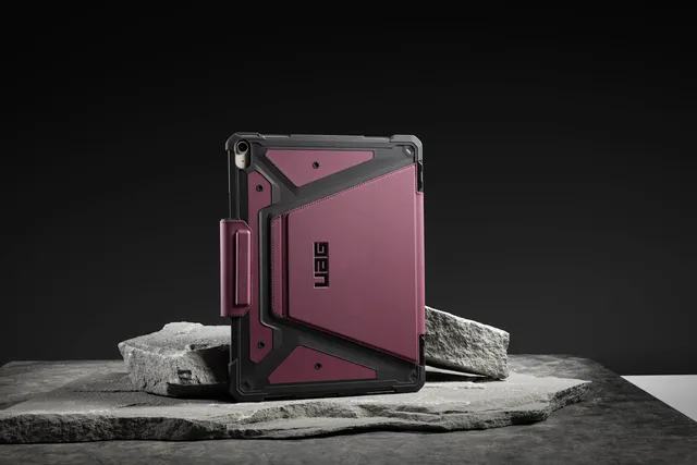 UAG Metropolis SE iPad Air 13 Hülle M2 2024 schwarz Stifthalter