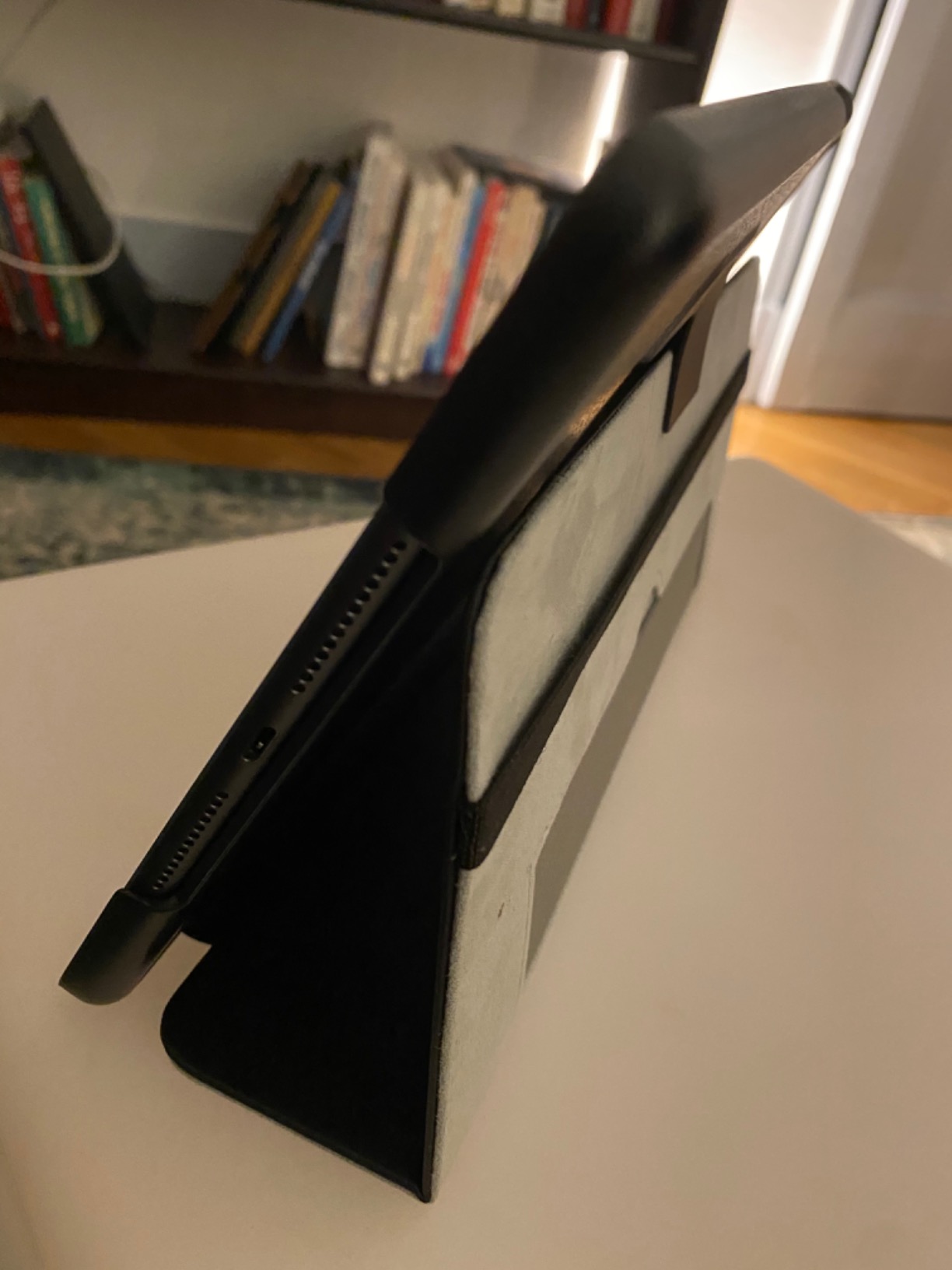 Mobilis ACTIV+ iPad 10,2 Schutzhülle Folio Stifthalter