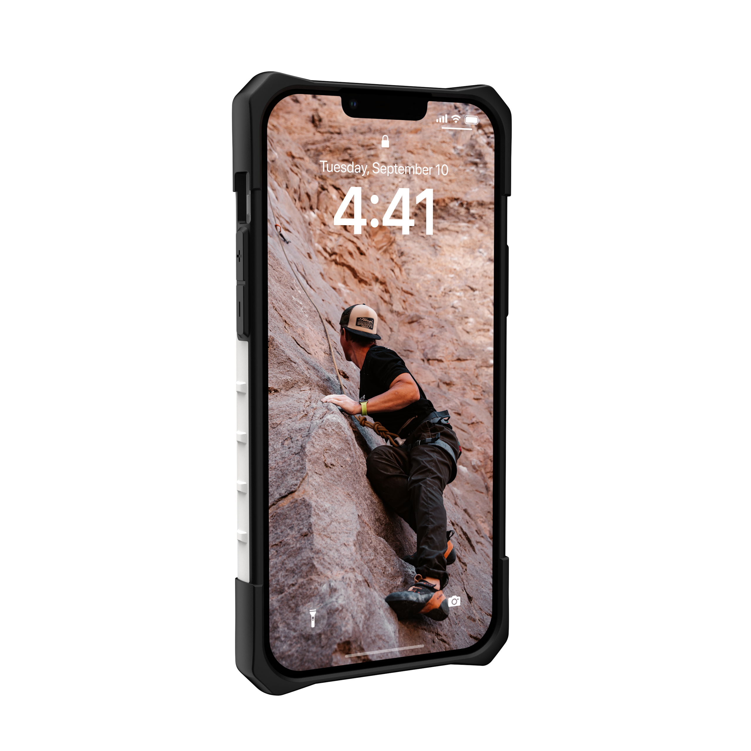 UAG Pathfinder iPhone 14 Plus Hülle schwarz stoßfest