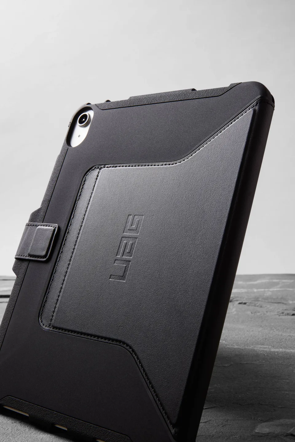UAG Scout iPad 11 A16 11. Gen Folio Hülle mit Ständer
