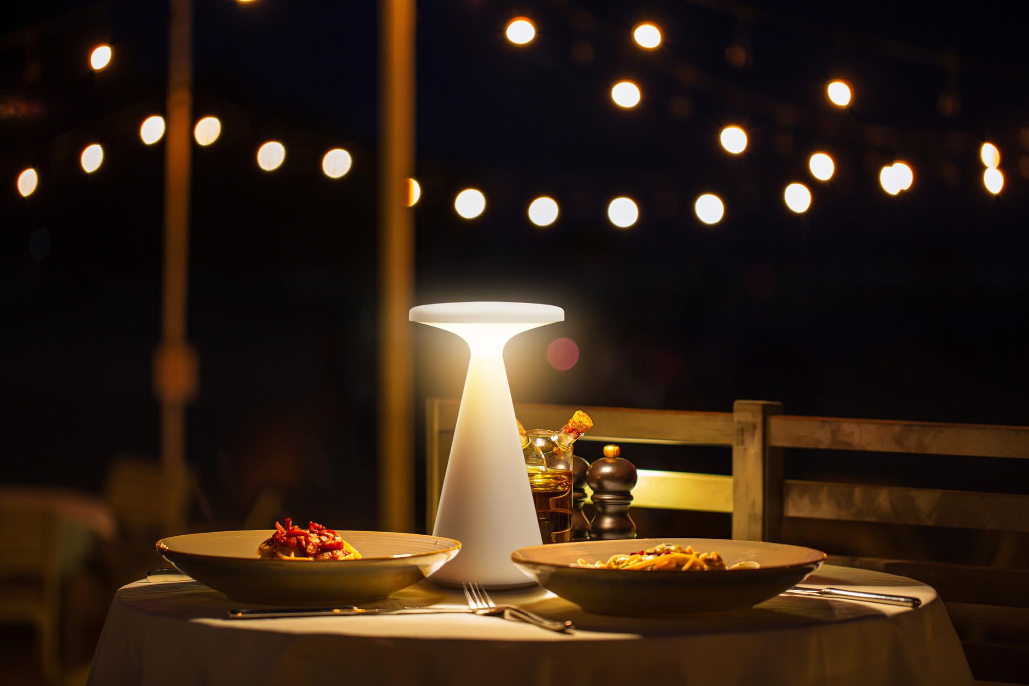 ams OSRAM SMART+ Bluetooth Tischleuchte Weiß dimmbar IP44