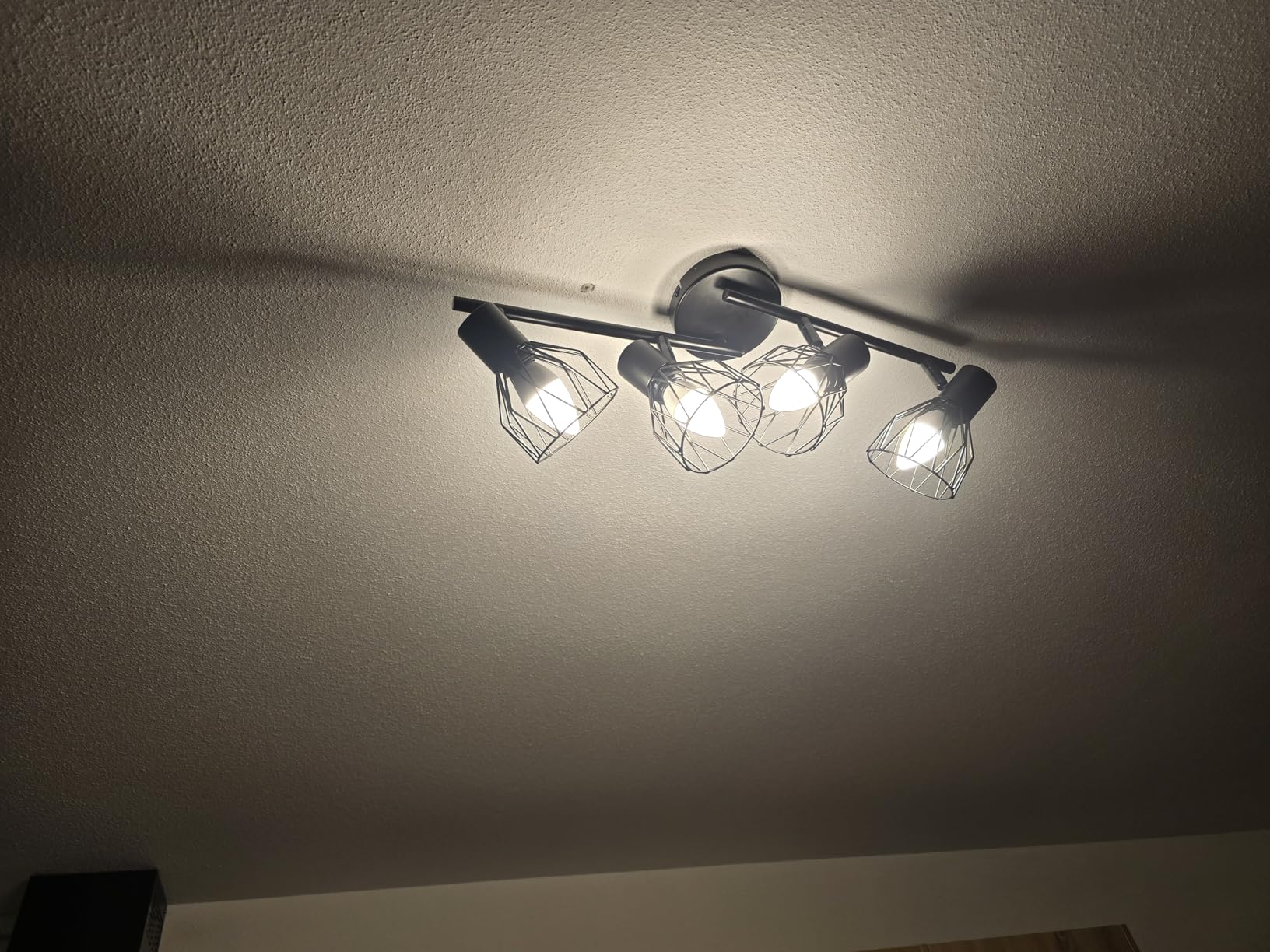 ams OSRAM SMART+ Classic B E14 LED-Kerze warmweiß 4 Stück