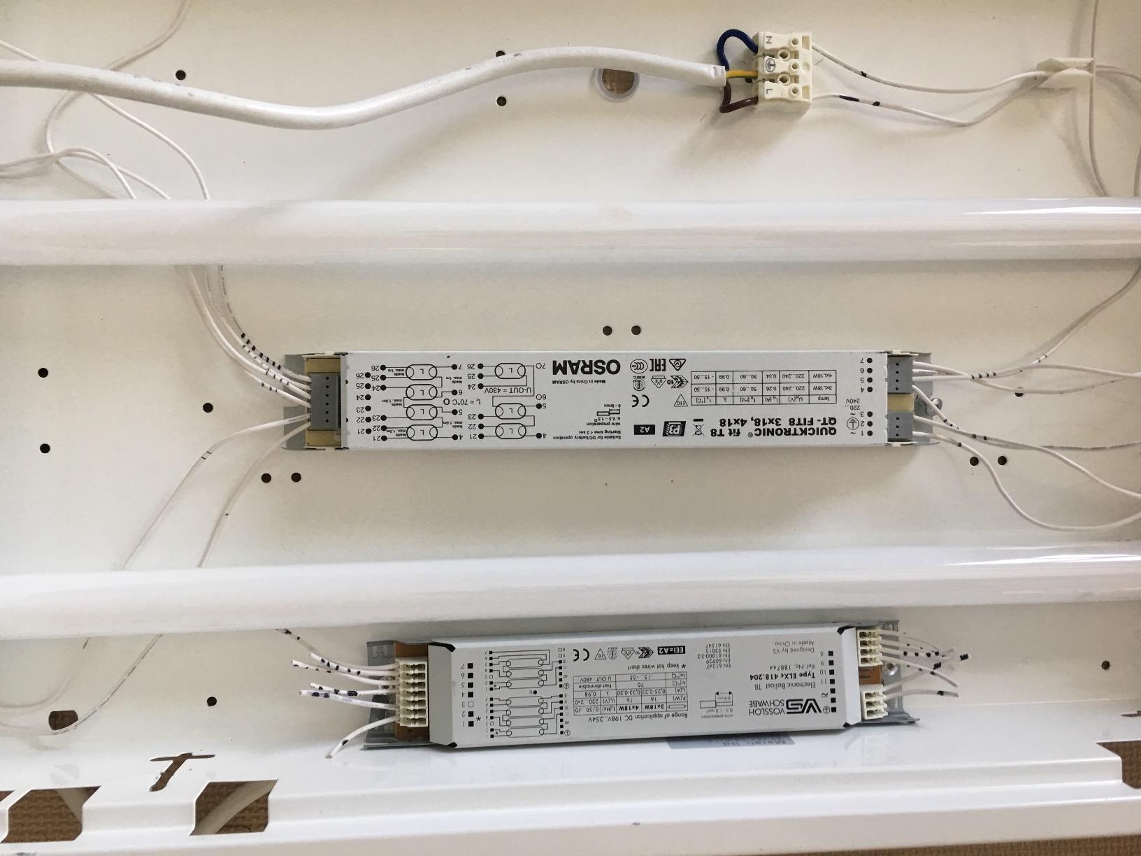 ams OSRAM POWERTRONIC QT-FIT8 3X18 EVG 1er Pack