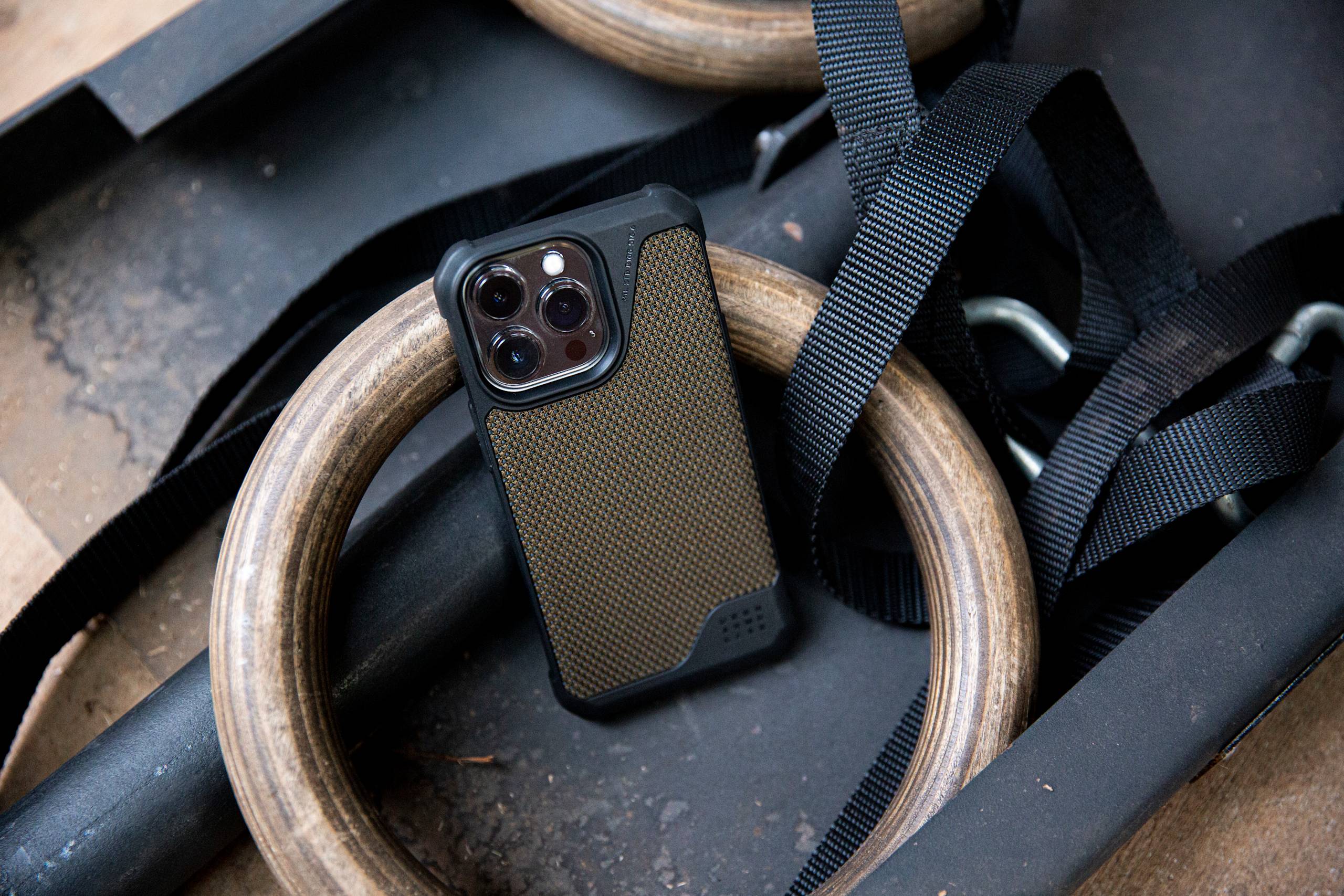 UAG Metropolis LT iPhone 13 Pro Hülle Kevlar schwarz