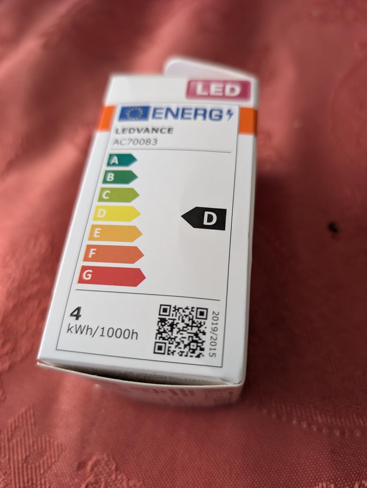 ams OSRAM Star Globe P40 LED-Lampe B15d 2700K Einzelpack