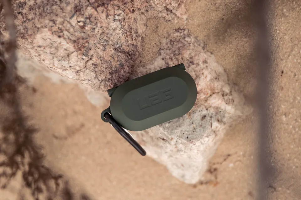 UAG Scout Galaxy Buds Hard Case Hülle mit Karabiner