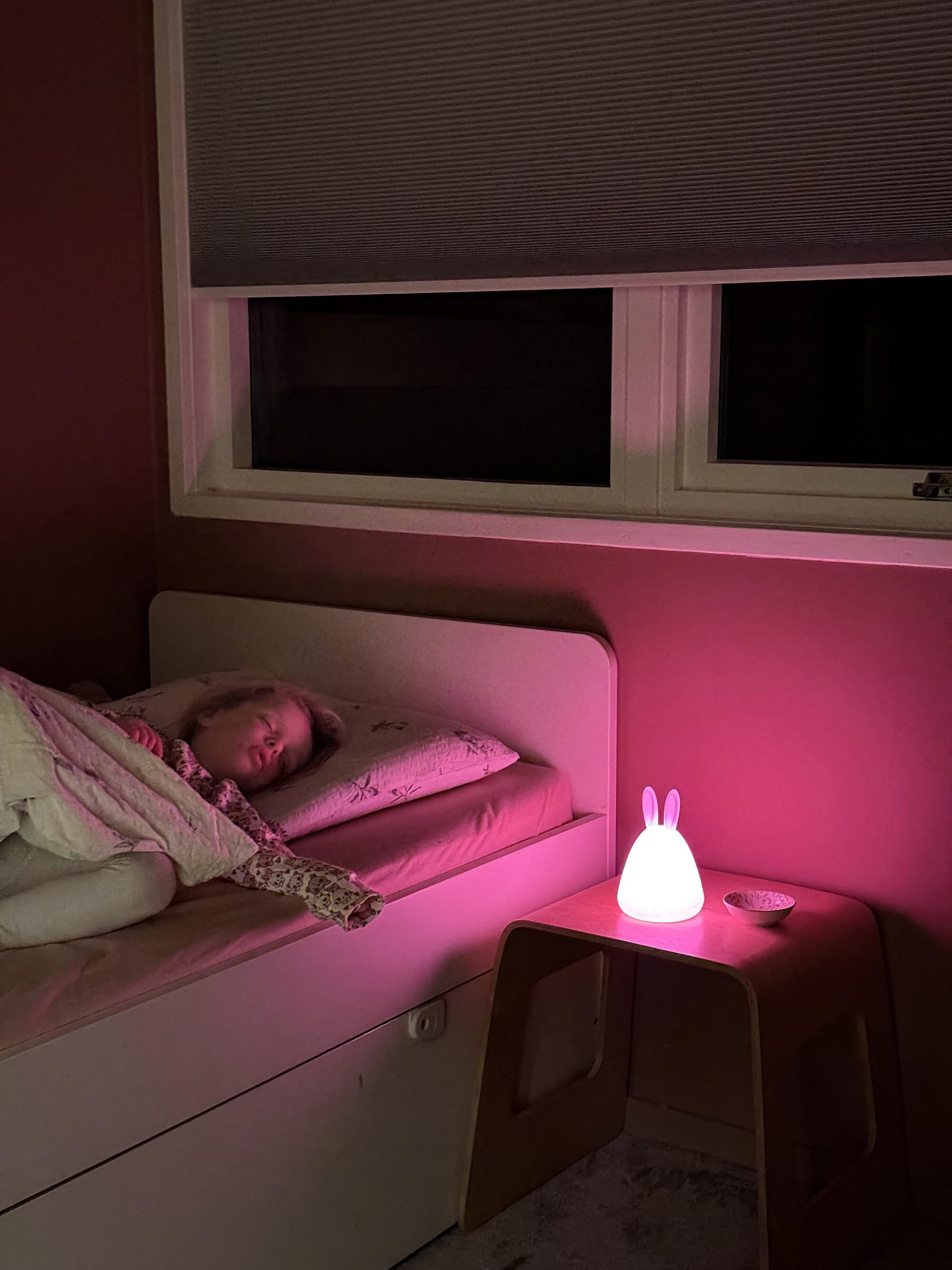 OSRAM Nightlux Touch Hasen-Nachtlicht RGB Akku weiß