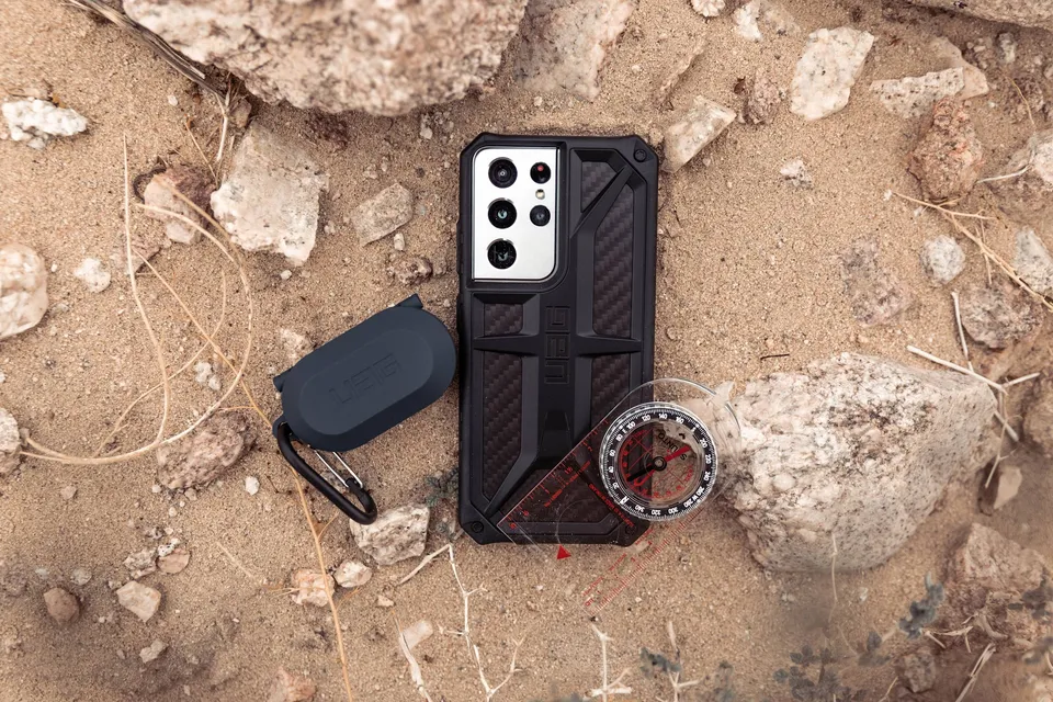 UAG Monarch Galaxy S21 Plus Hülle Leder robust