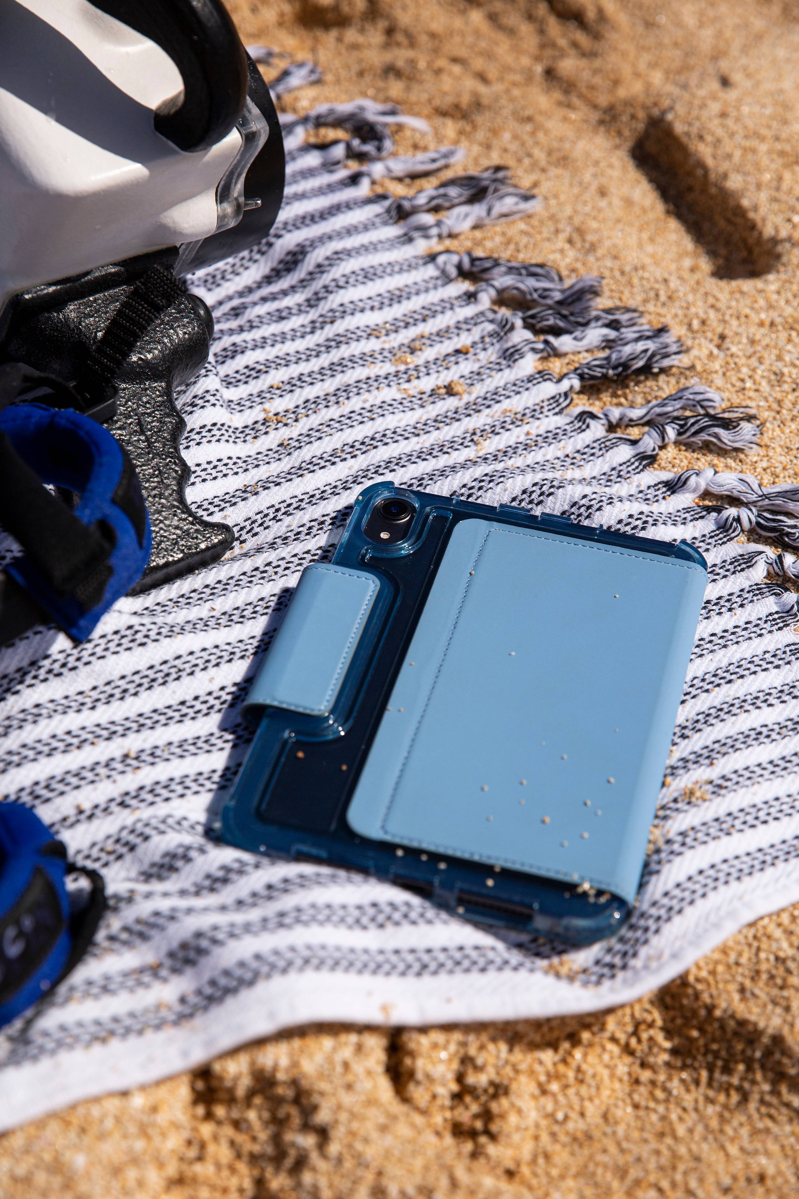 UAG Lucent iPad mini A17 Pro Folio Hülle 8,3" transparent