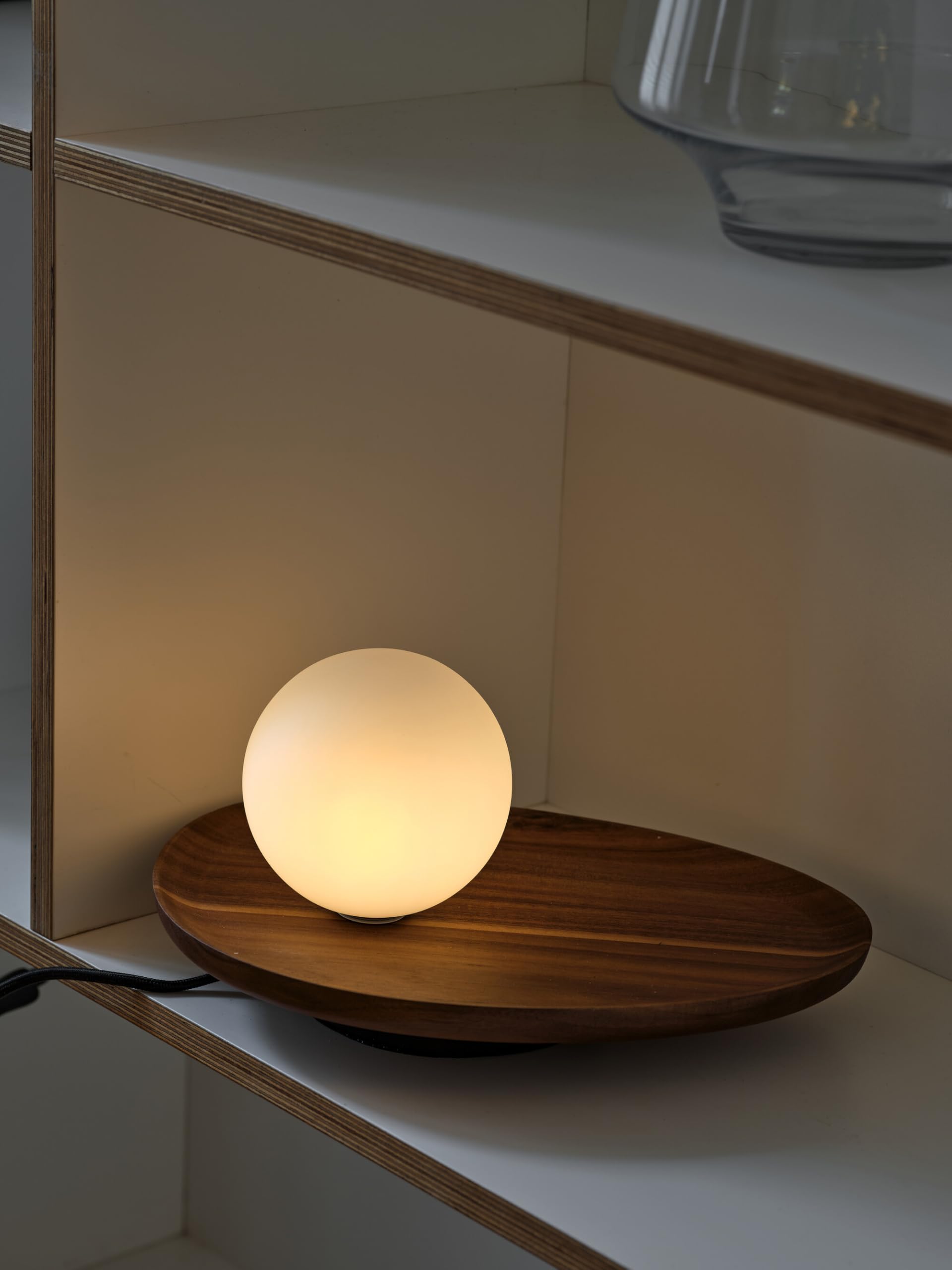 ams OSRAM SMART+ Acacia Nest Tischleuchte G9 Wood Decor