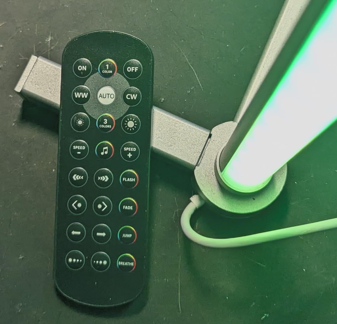 OSRAM SMART+ Corner Table Tischleuchte 40cm silber RGB