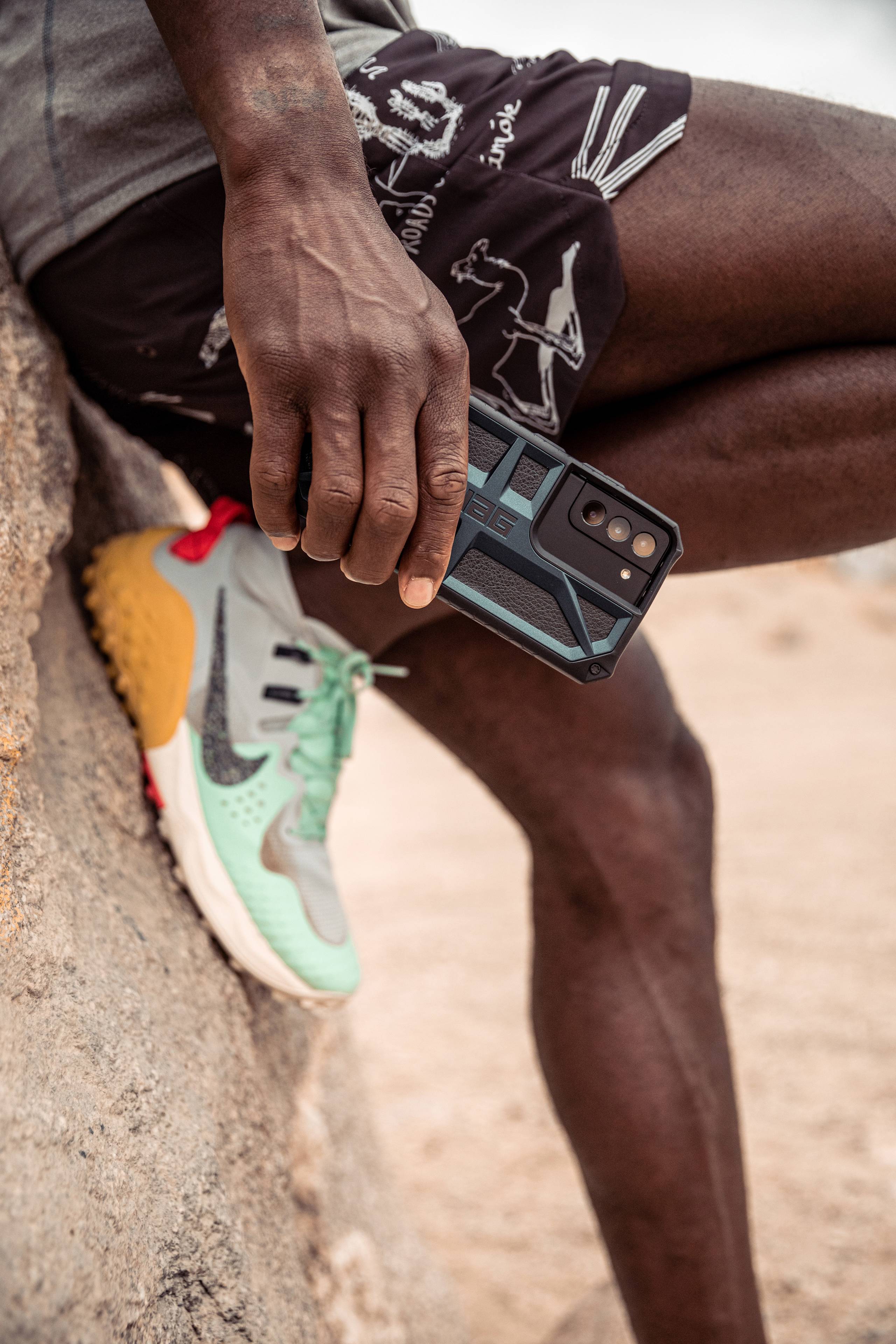UAG Monarch Galaxy S21 Plus Hülle Leder robust