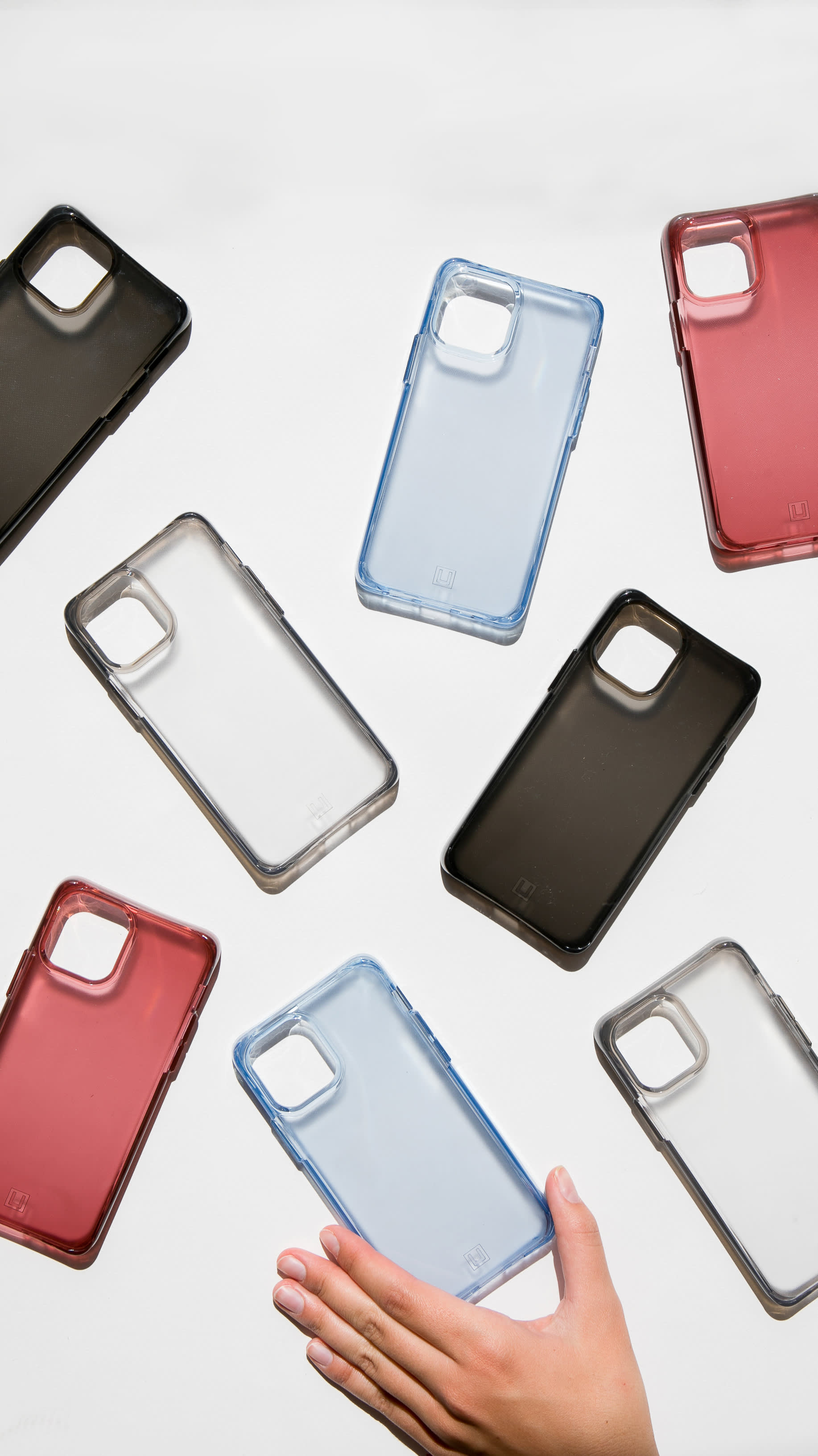 UAG Mouve iPhone 12 5G Schutzhülle matt federleicht