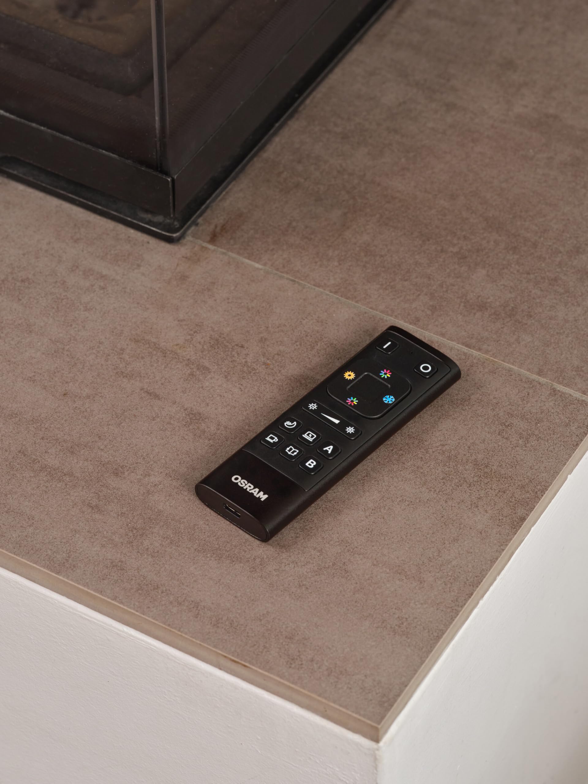 OSRAM SMART+ WIFI Fernbedienung schwarz USB-C dimmbar