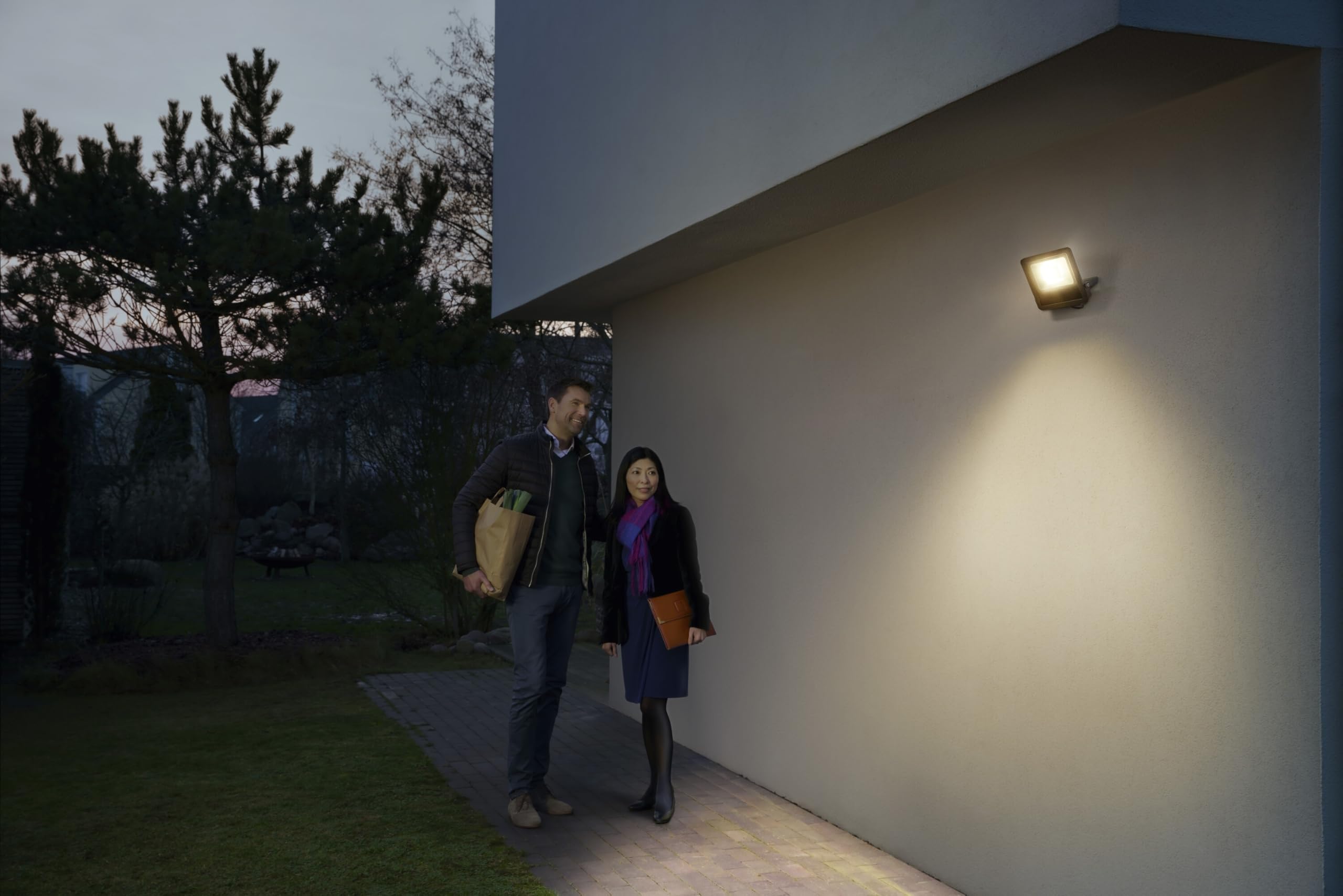 OSRAM SMART+ WiFi Fluter 30W dunkelgrau RGB+W Alu IP65
