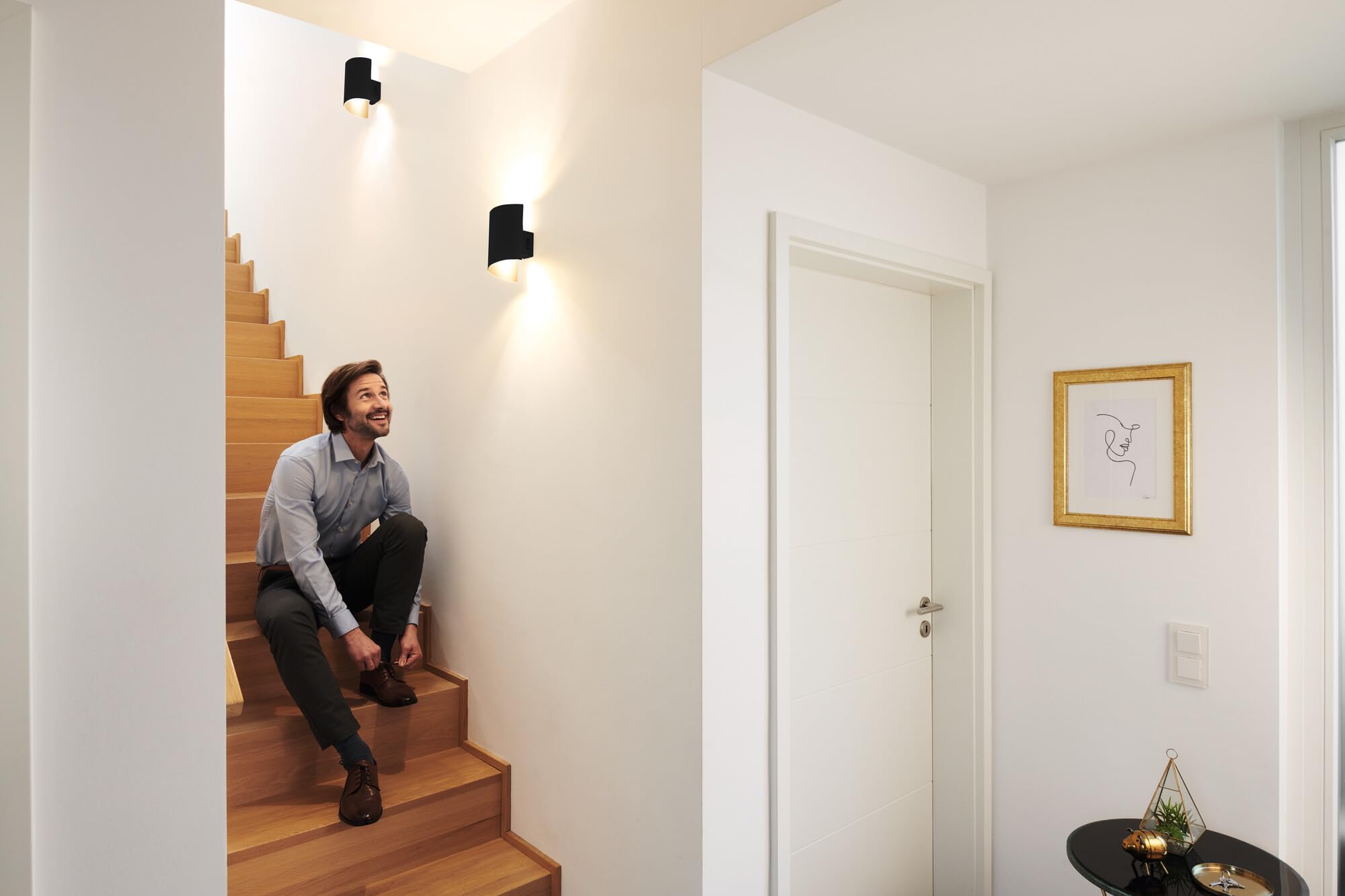 OSRAM SMART+ Wall Twist LED-Wandleuchte schwarz 20x11cm TW