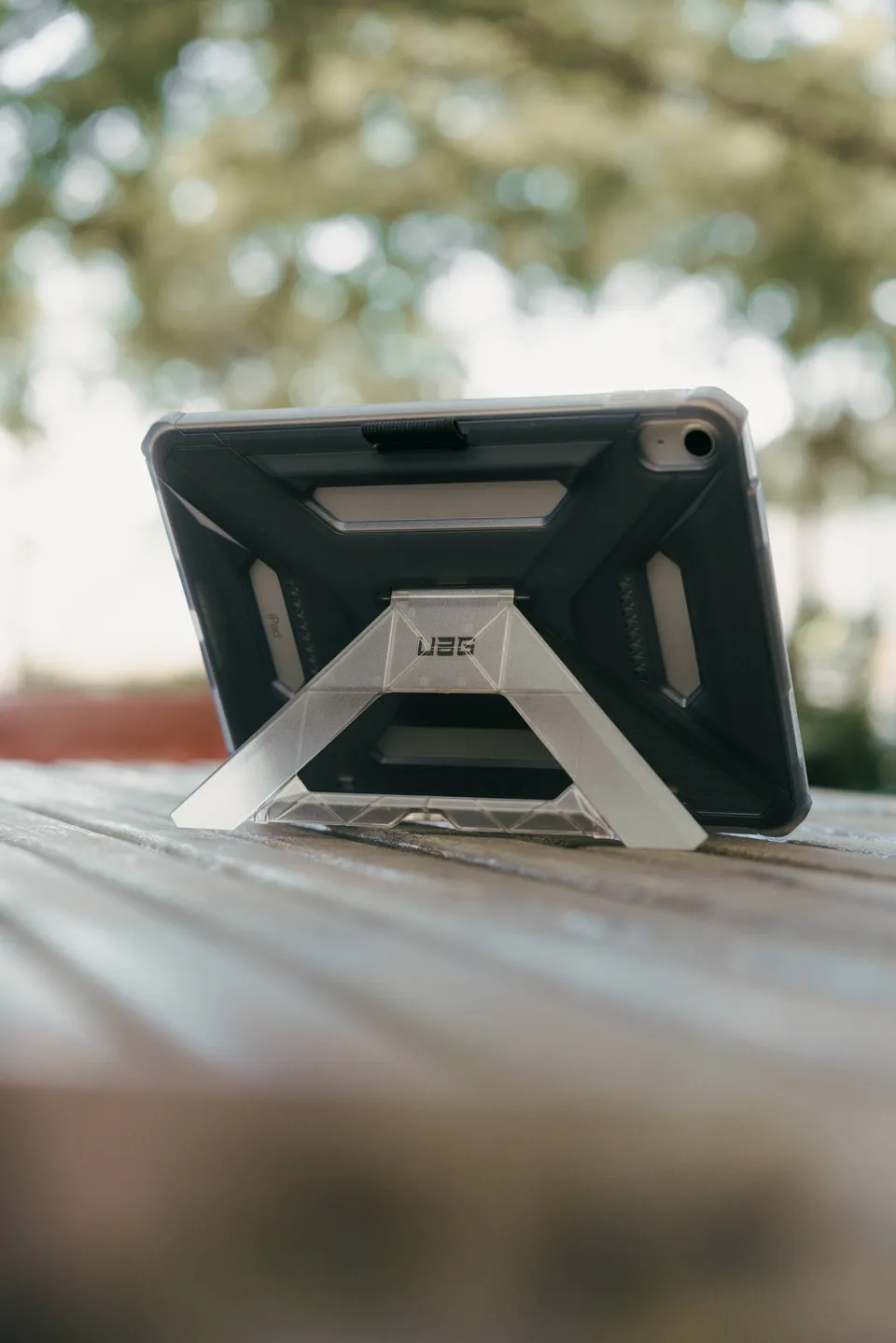 UAG Scout Plus iPad Hülle iPad Pro 11 M5 2025 Kickstand robust