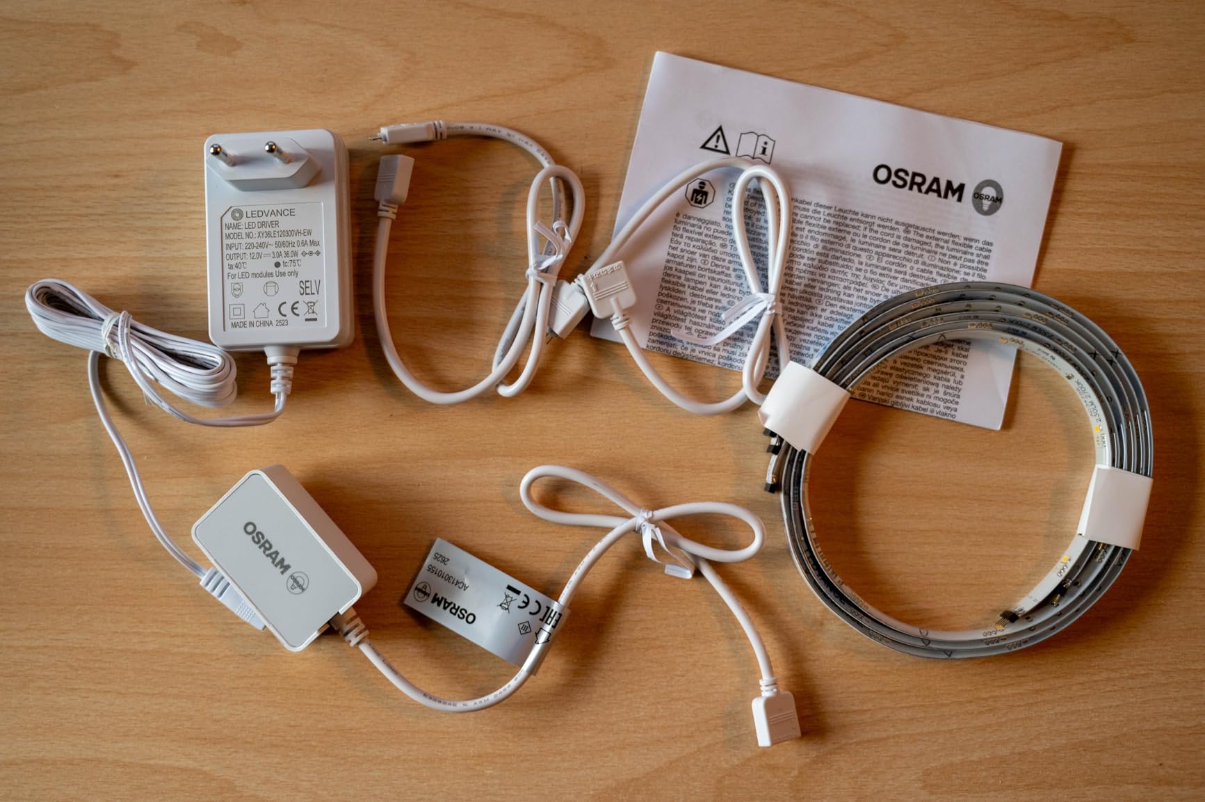 ams OSRAM Smart+ LED Streifen Basis RGBW 180cm Zigbee dimmbar 700lm