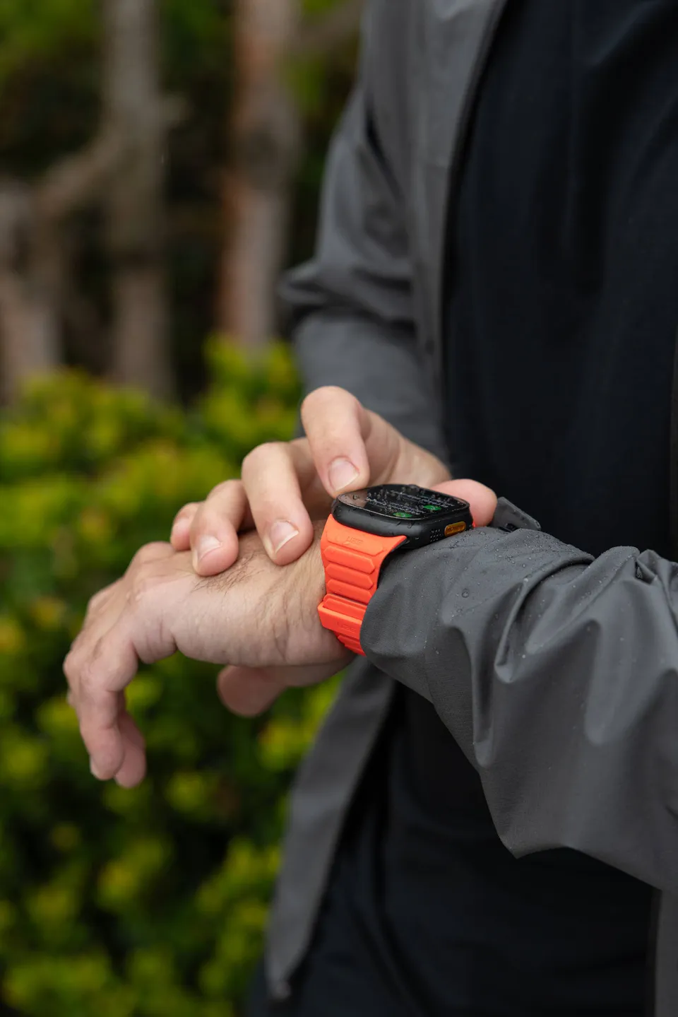 UAG Pathfinder Armband Apple Watch Ultra 49mm Magnet