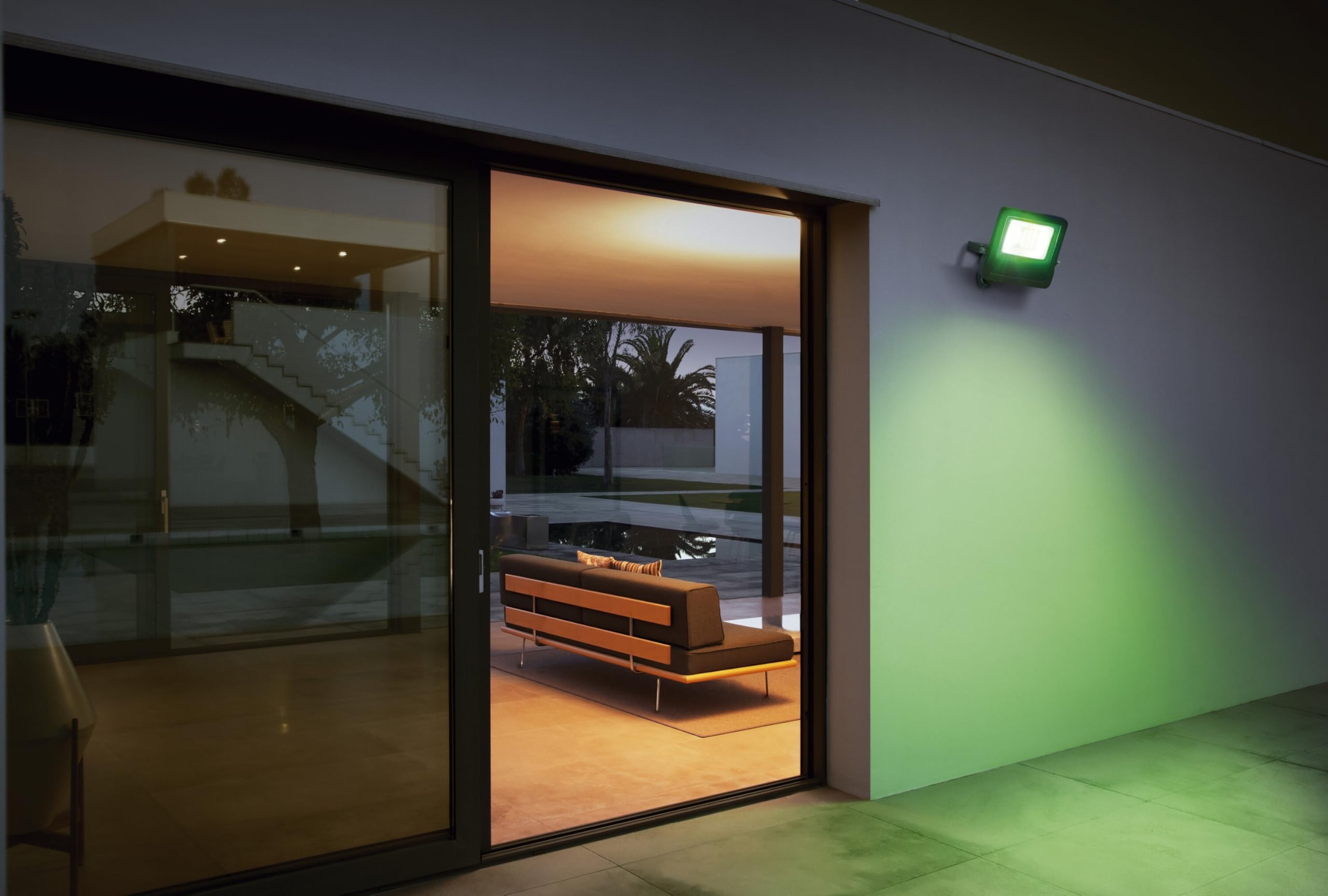 OSRAM SMART+ WiFi Fluter 30W dunkelgrau RGB+W Alu IP65