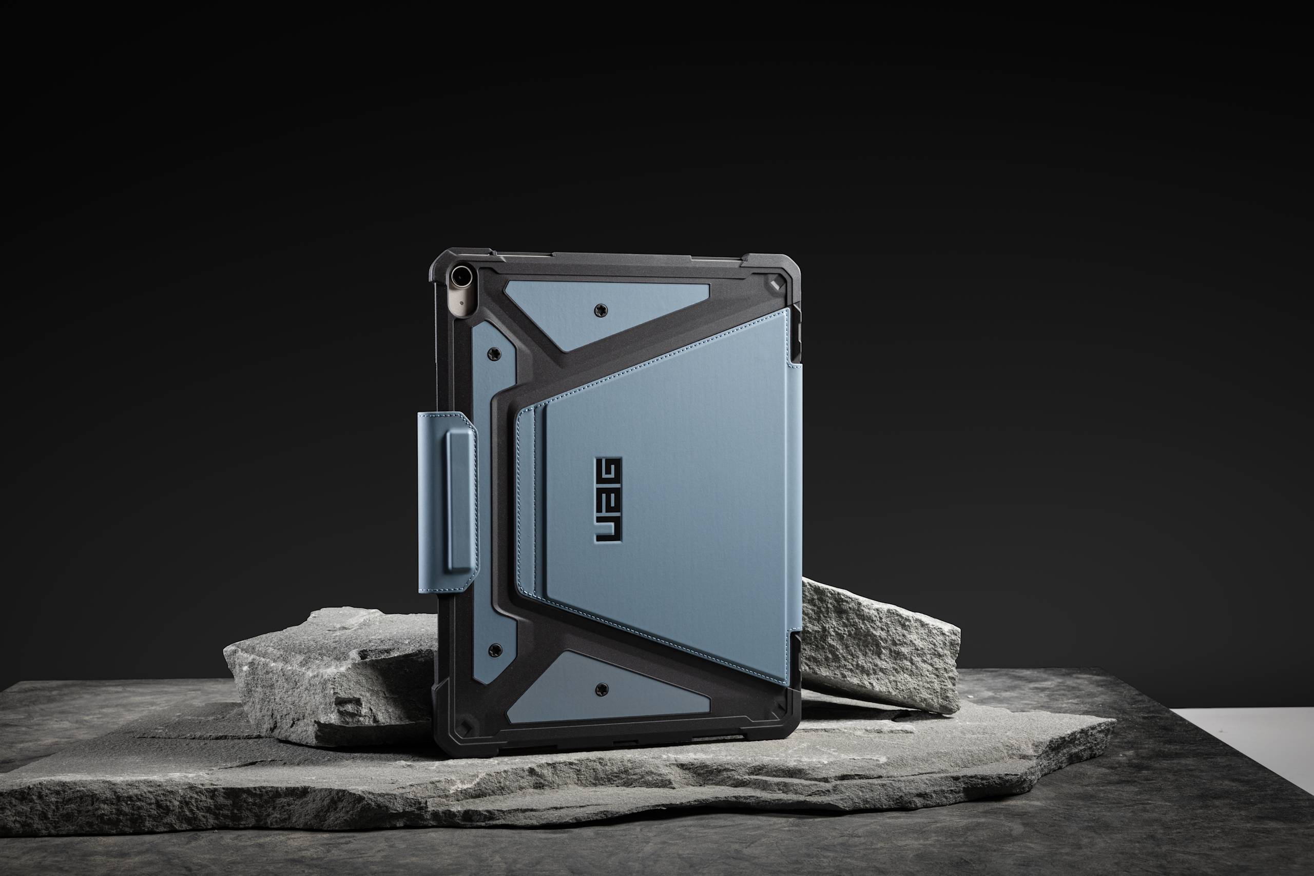 UAG Metropolis SE iPad Air 13 Hülle M2 2024 schwarz Stifthalter