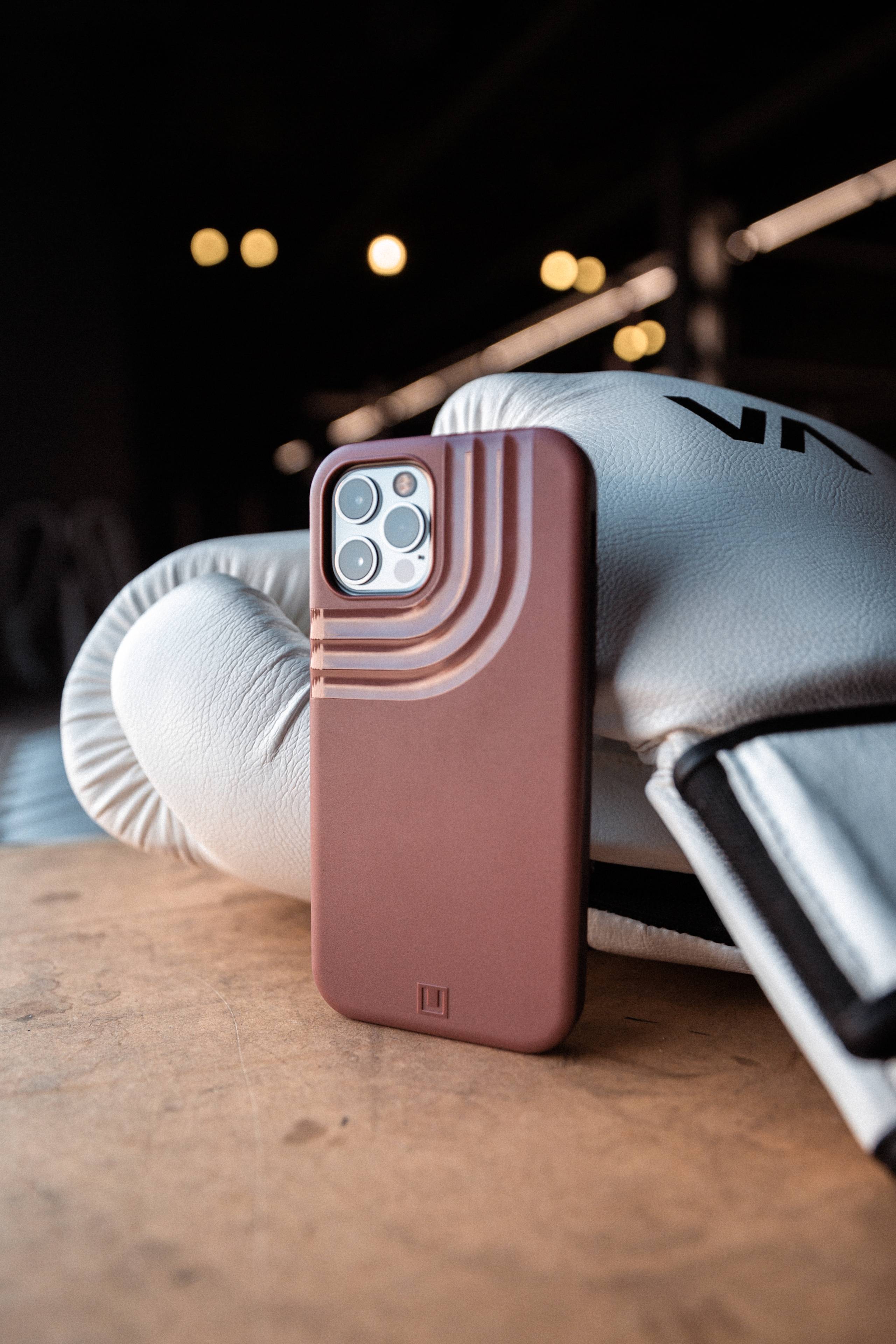 UAG Anchor iPhone 12 Pro Max Hülle matt schwarz