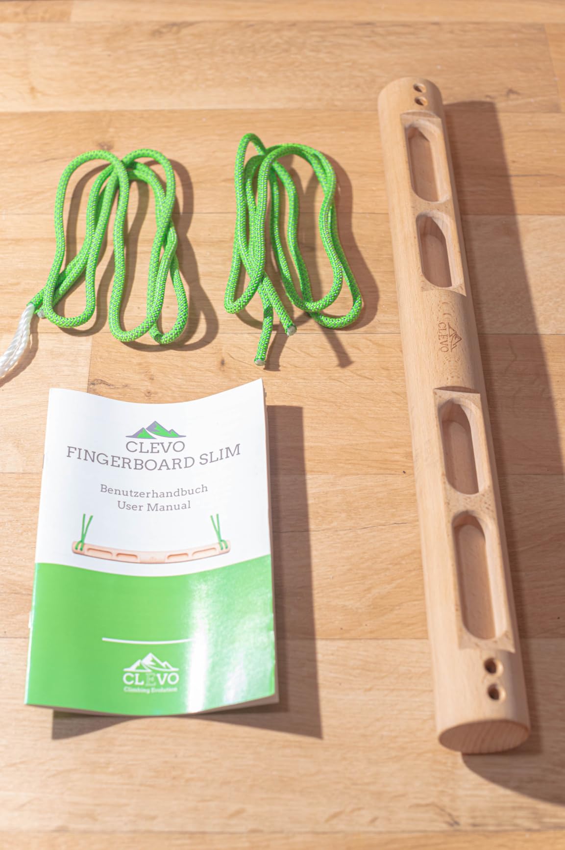 Clevo Fingerboard Slim Hangboard Holz mobil Seilaufhängung