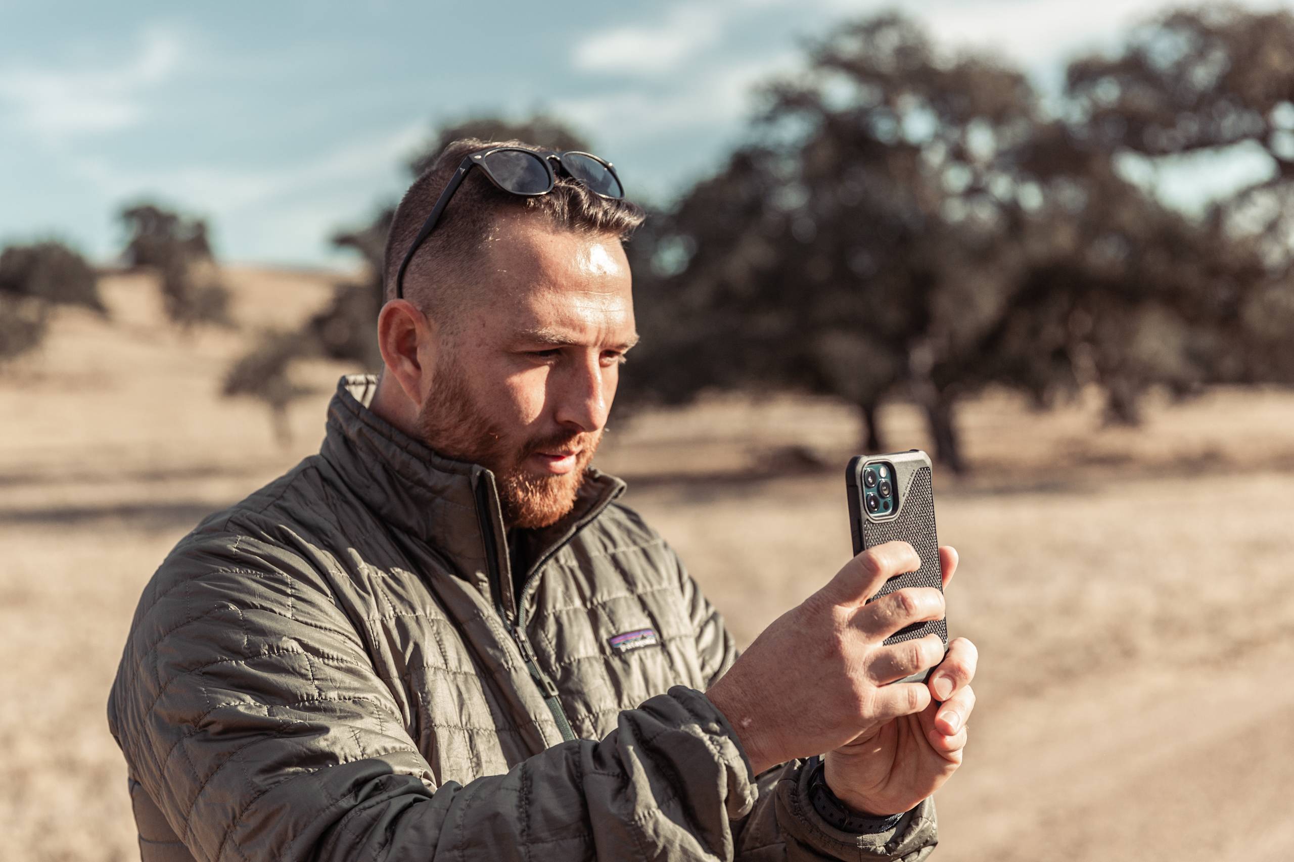 UAG Metropolis LT iPhone 12 Pro Max Handyhülle Schwarz Armortex