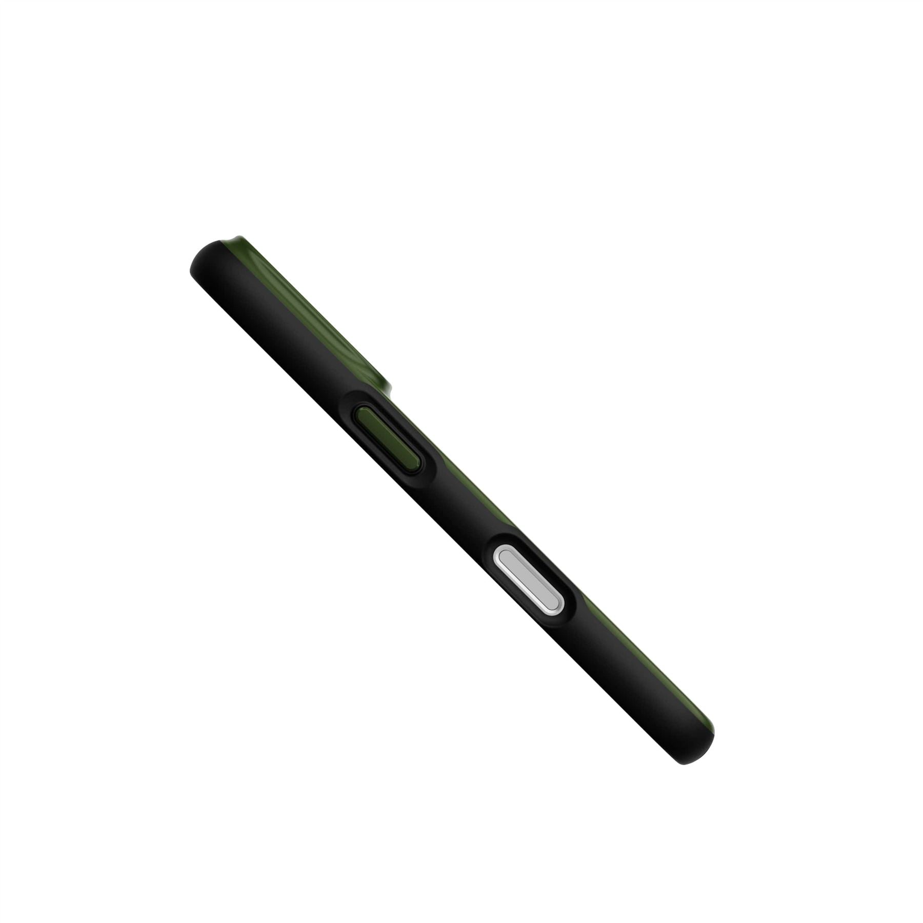 Tech21 EvoDusk MagSafe Handyhülle Grün Schwarz iPhone 16 Pro
