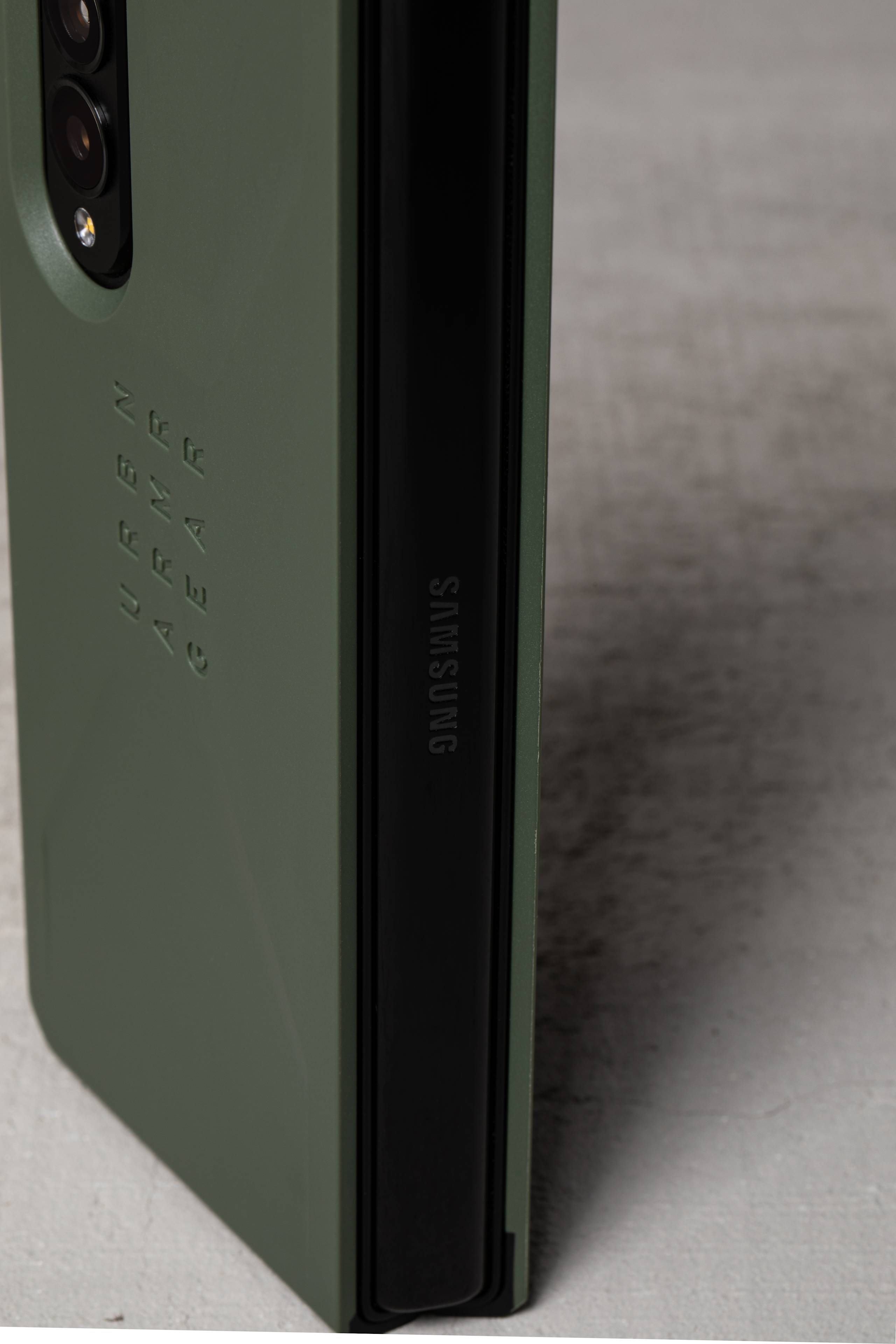 UAG Civilian Galaxy Z Fold3 5G Hülle stoßfest zweiteilig