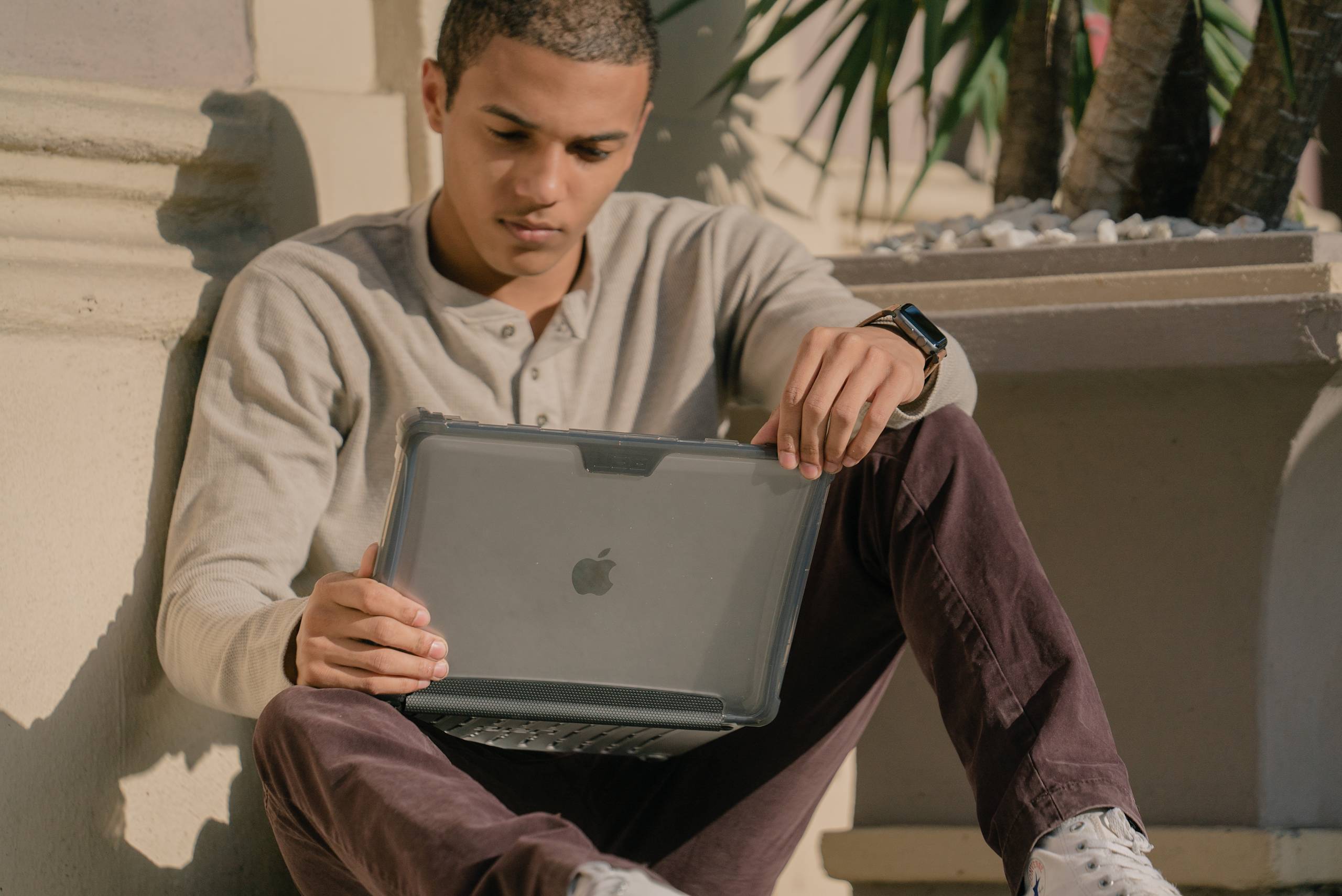 UAG Plyo MacBook Air 13 Schutzhülle M1 A2179 A2237